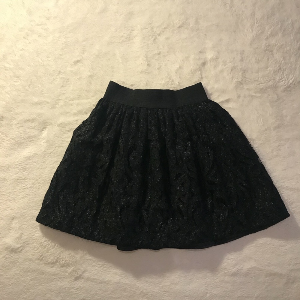 LOVE...ADY Black Lace Sparkly Skirt Girls (M)